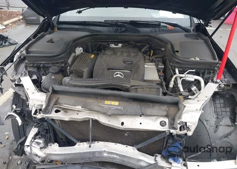 2019 Mercedes-Benz Glc 300 4Matic z USA, uszkodzony, nr VIN WDC0G4KB0KV127655